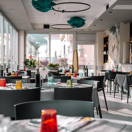 Hotel Rolly ريفا ديل غاردا المظهر الخارجي الصورة